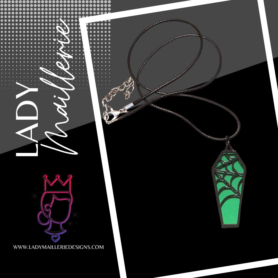 Green Web Coffin Pendant Necklace