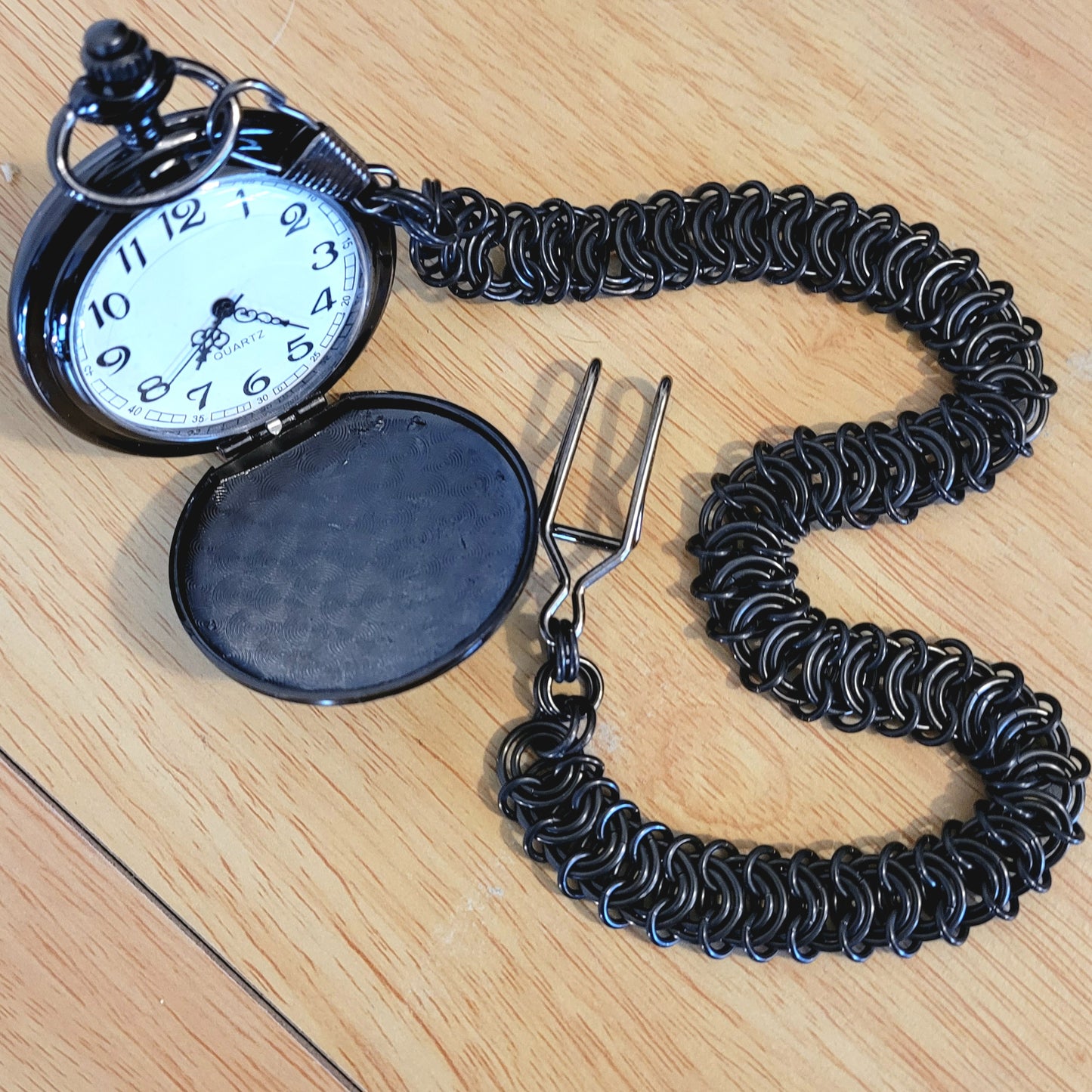 Pocket watch, plain, black glas ti