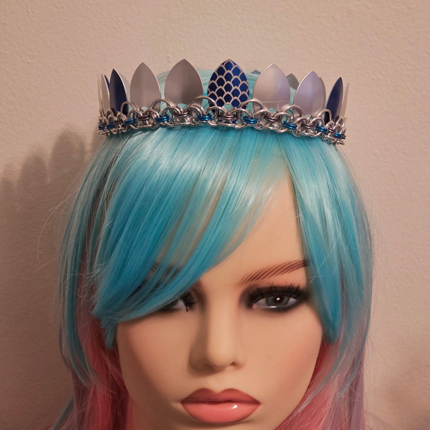 Blue Dragon Scale Crown