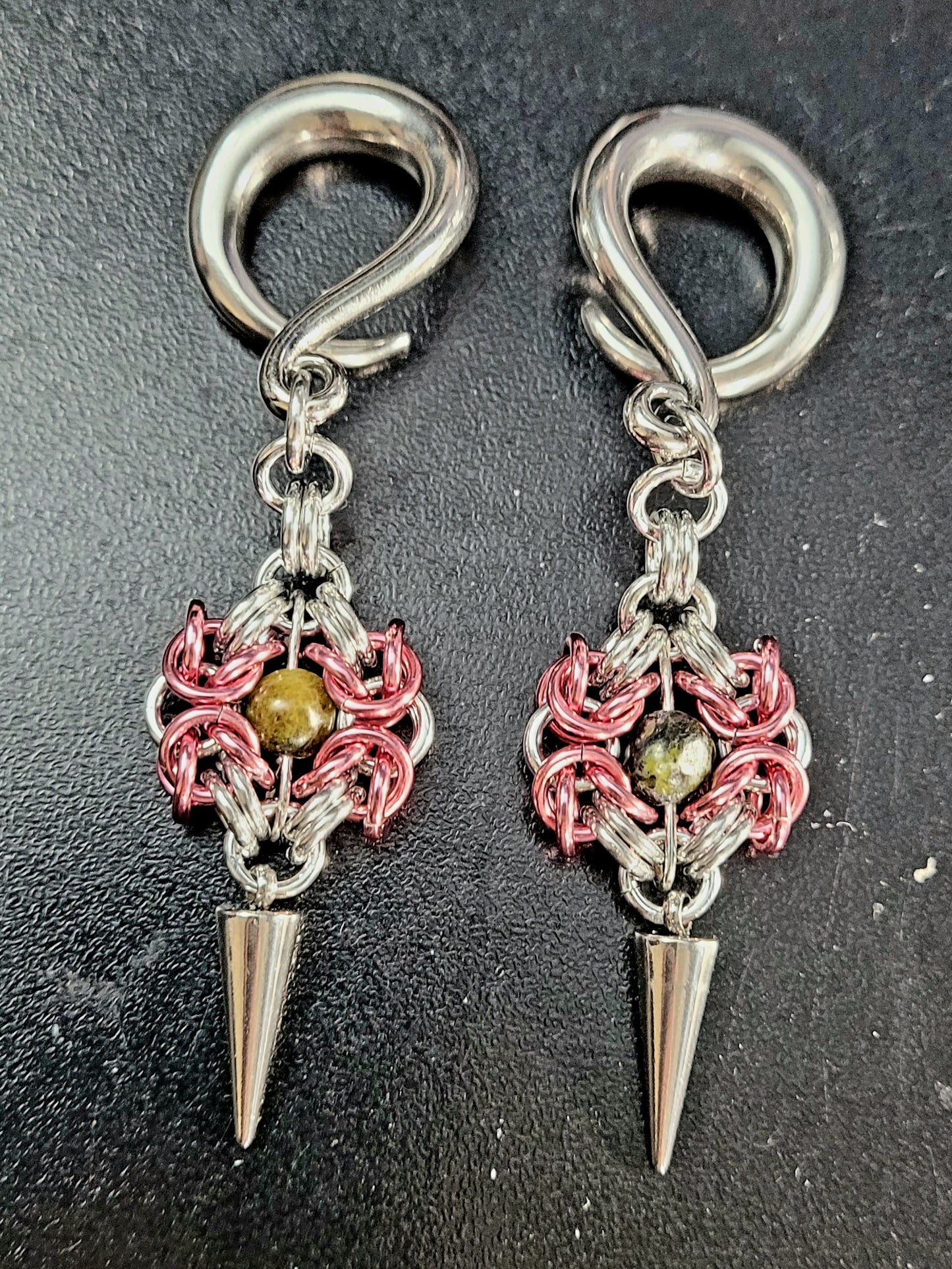 Pink Romanov Gauged Dangles