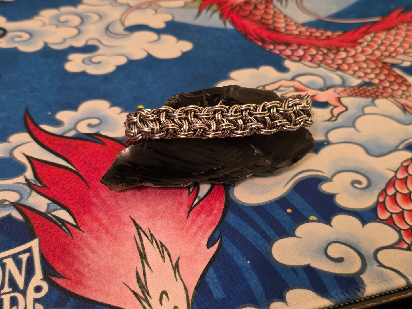 Kinged Vipera Berus Weave