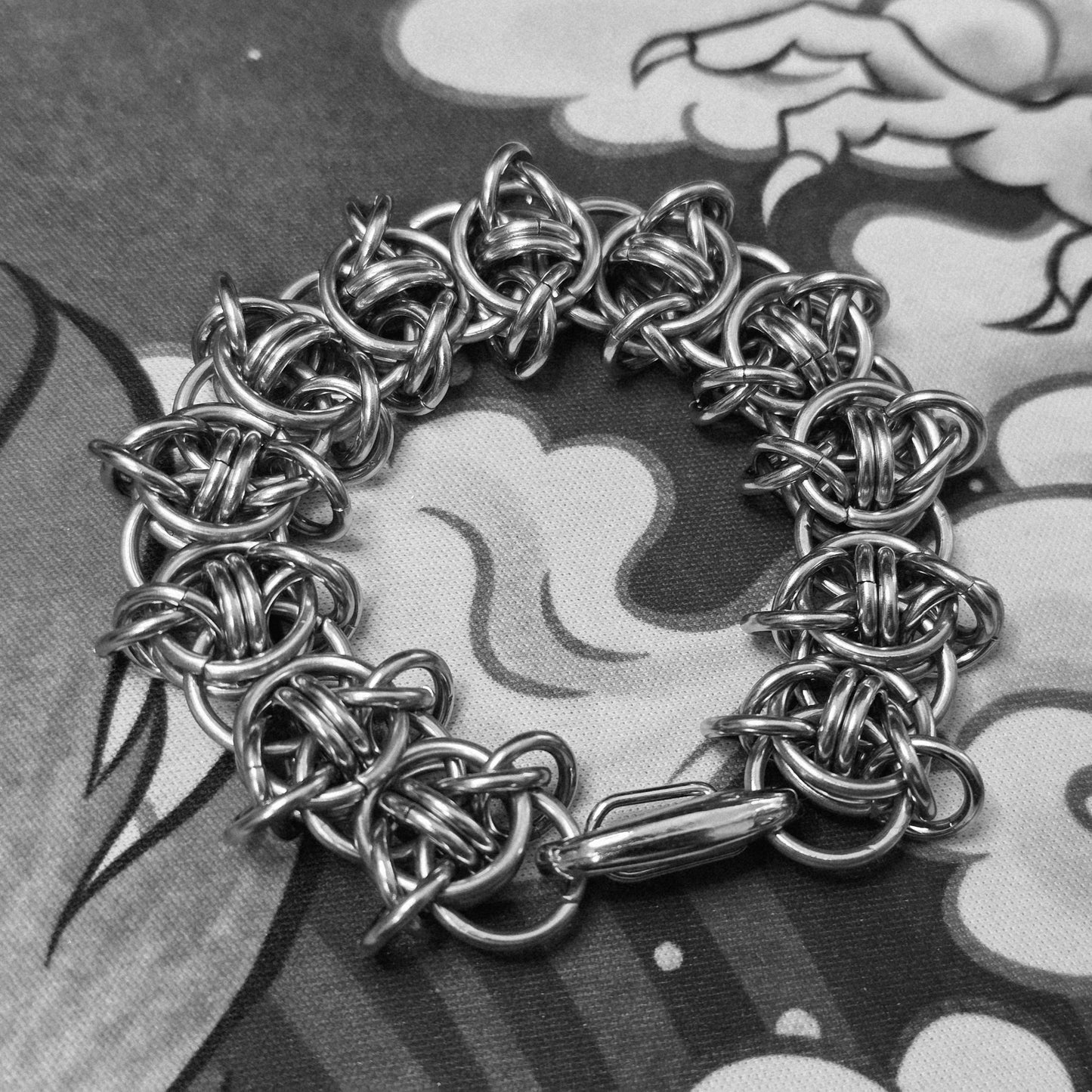Odin's Eye Weave