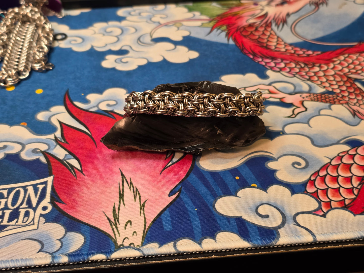 Kinged Vipera Berus Weave