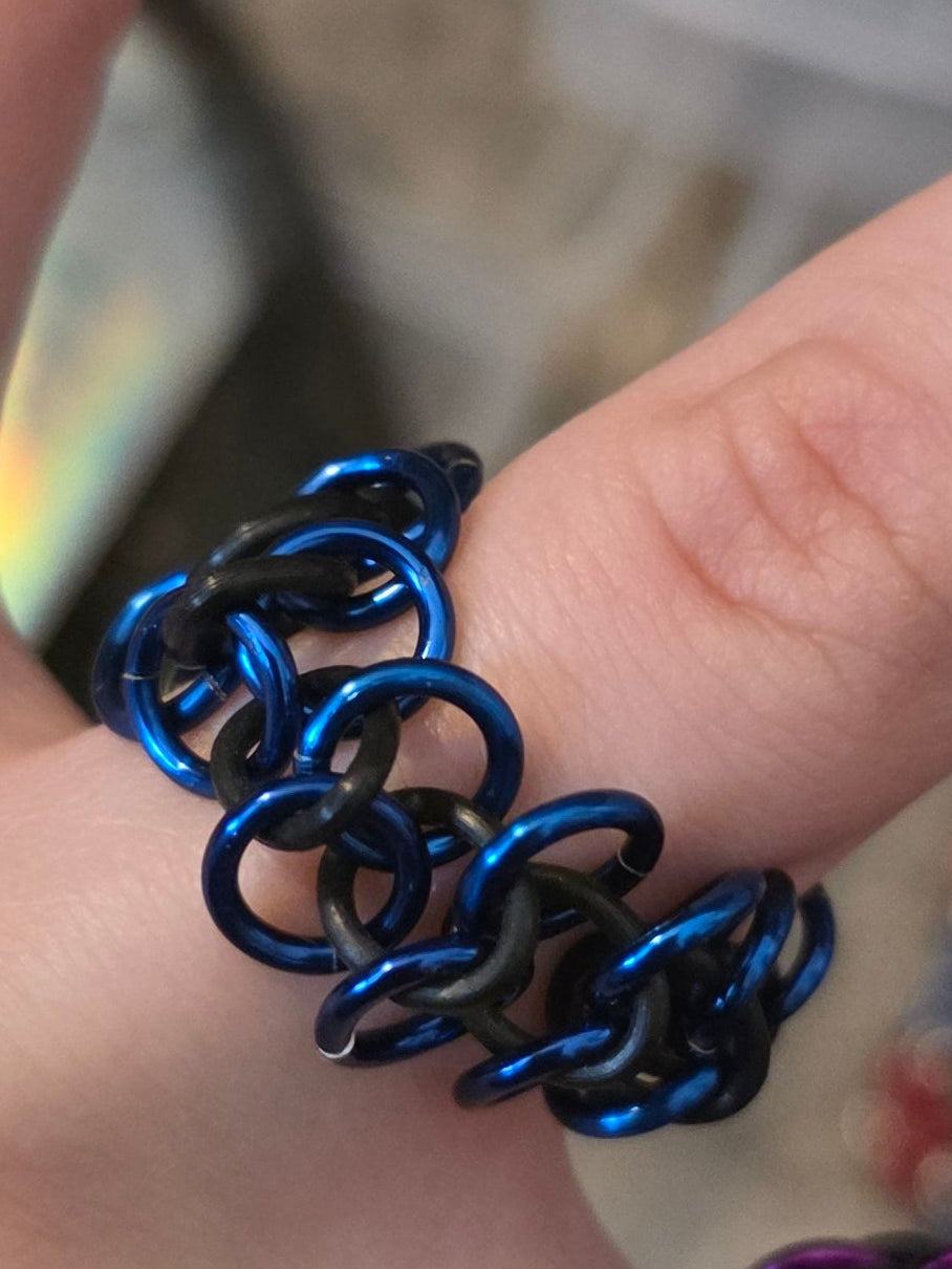 European 4 in 1 ring