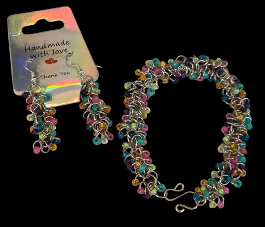 Girls Just Want to Have Fun – Shaggy Loops Jewelry Set