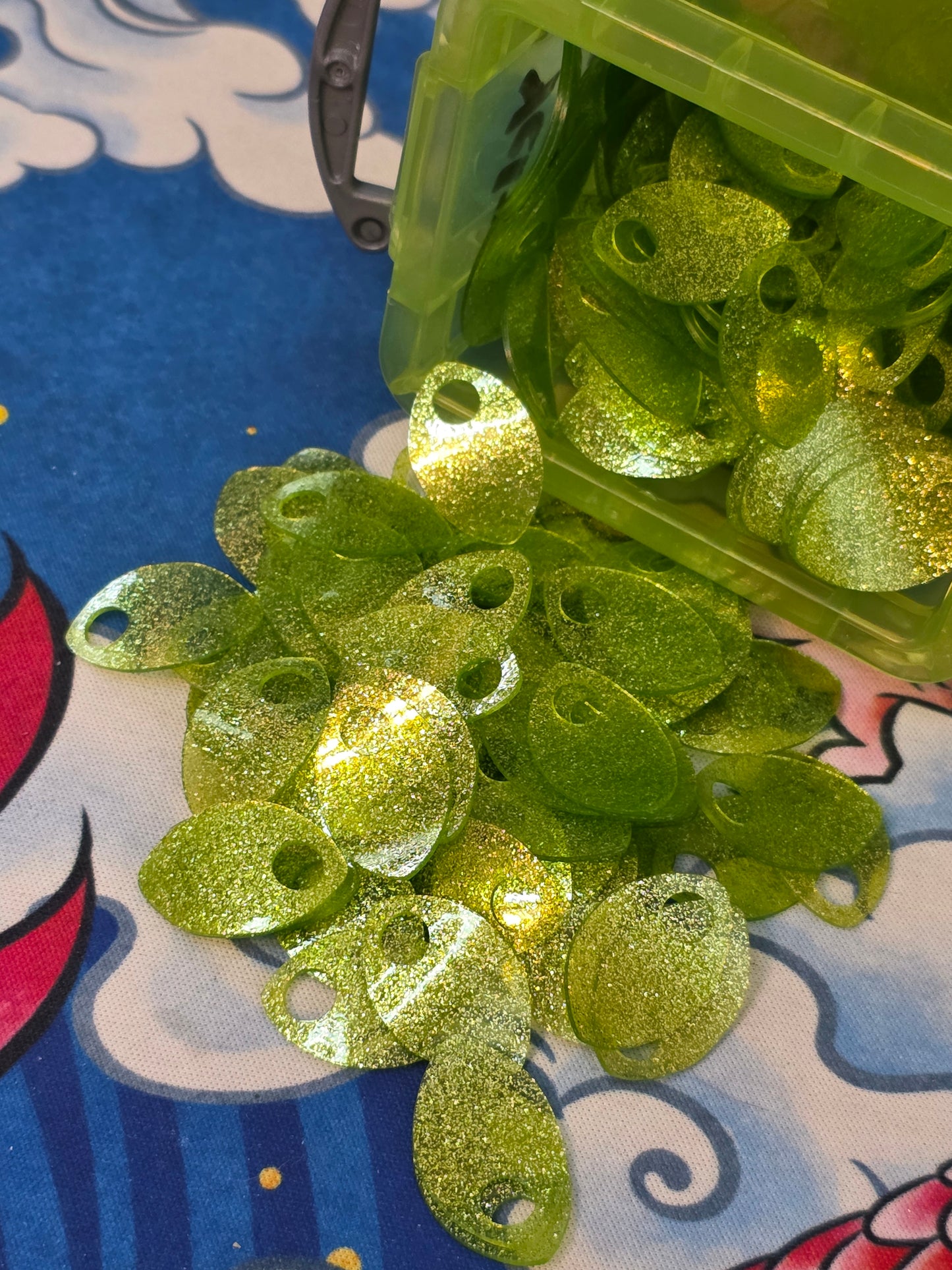 Jelly Scales (Glitter)