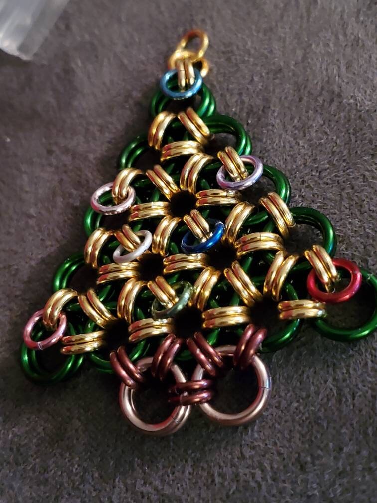 Holiday Chainmaille Christmas Tree pendant/keychain/ornament/decoration