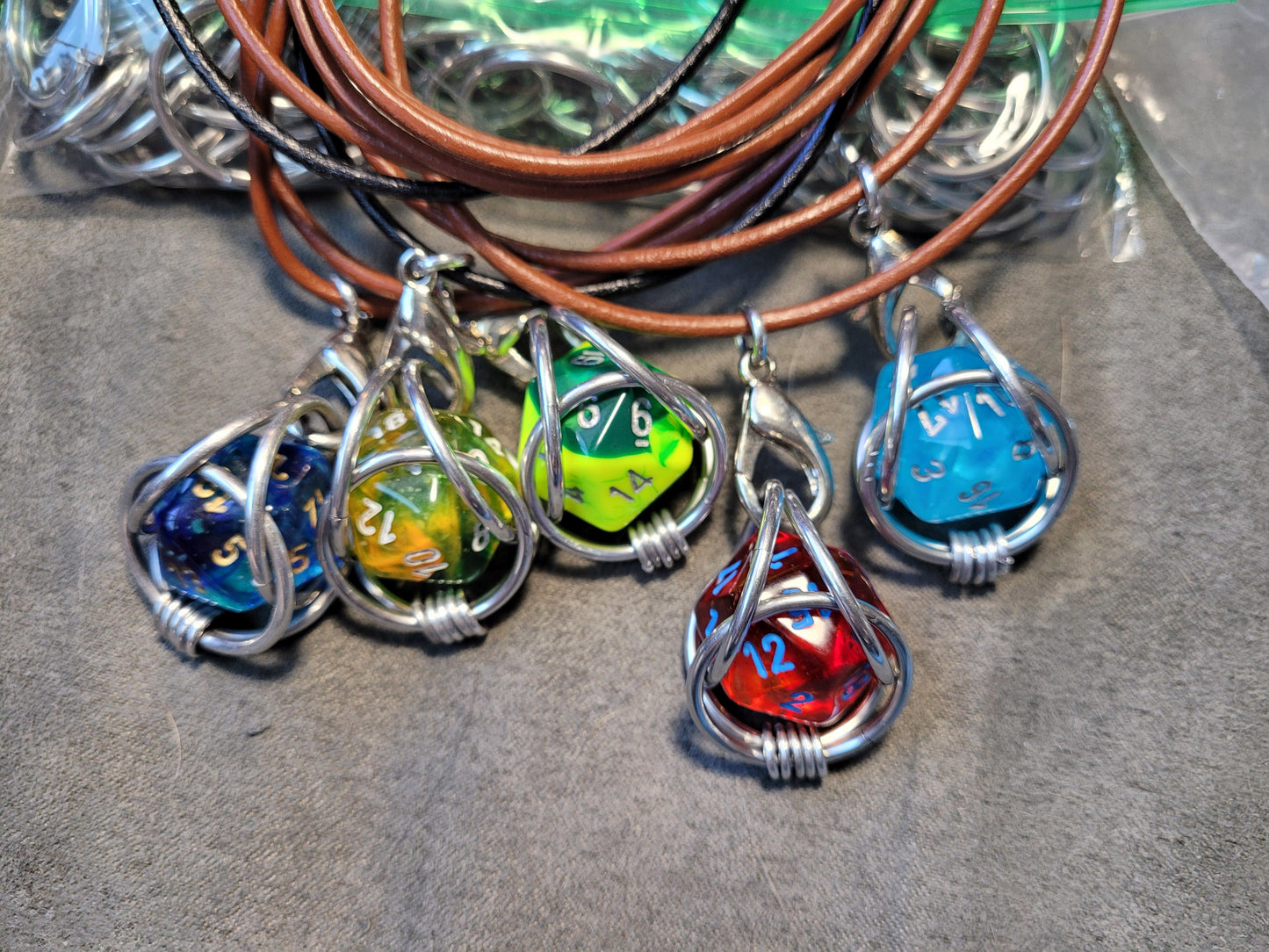 D20 Interchangeable Capture pendant (Dice Jail)